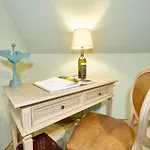 A Gere And Wine 4*