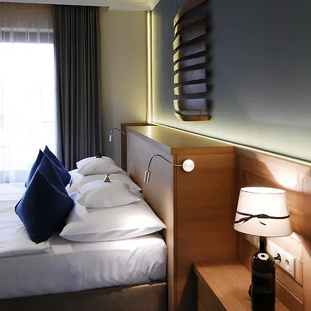 Hotel Crocus Gere Bor & Wine Villány