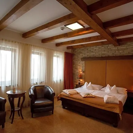 A Gere And Wine Villany