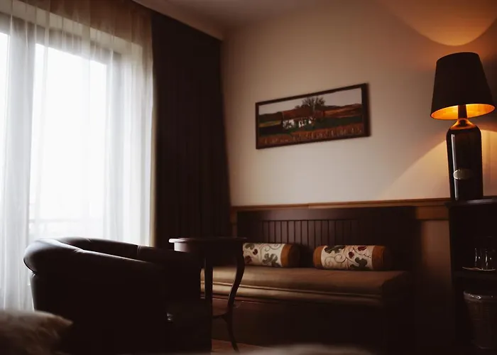 A Gere And Wine Hotel