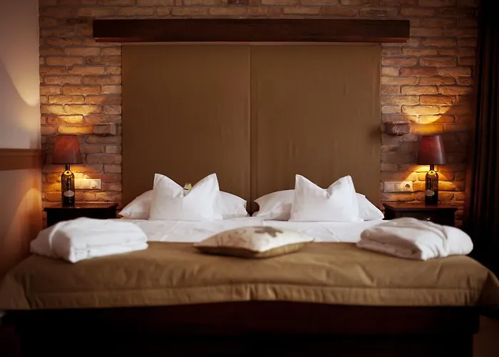 A Gere And Wine Hotel